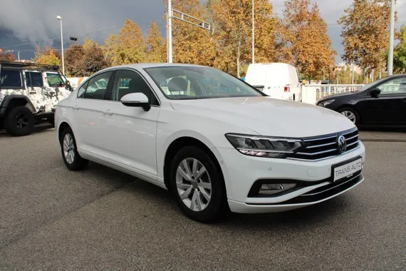 Volswagen Passat 2.0 TDi DSG *LED, NAVIGACIJA,KAMERA* Image 3